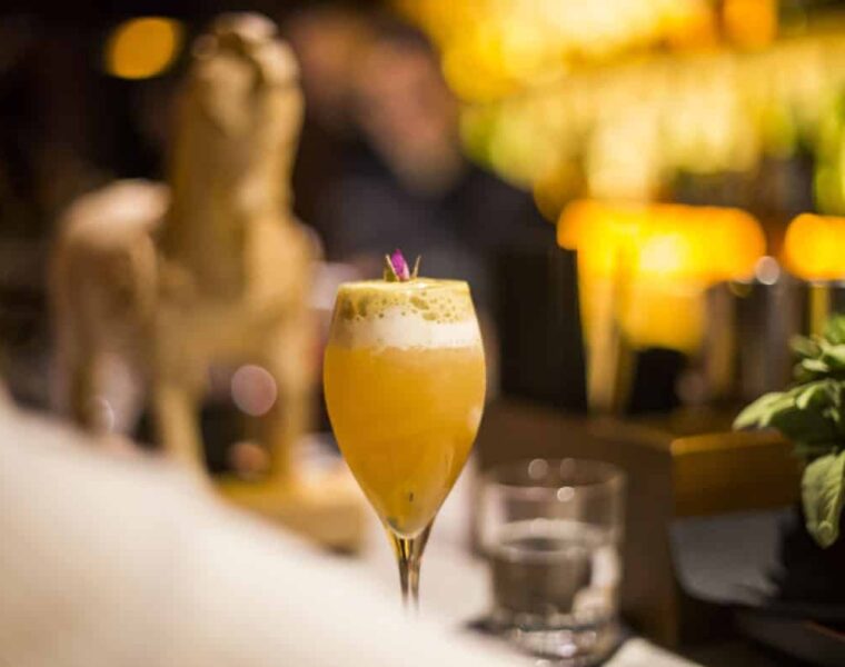 Cócteles en Barcelona: 4 sitios para tomarlos y probar nuevos sabores