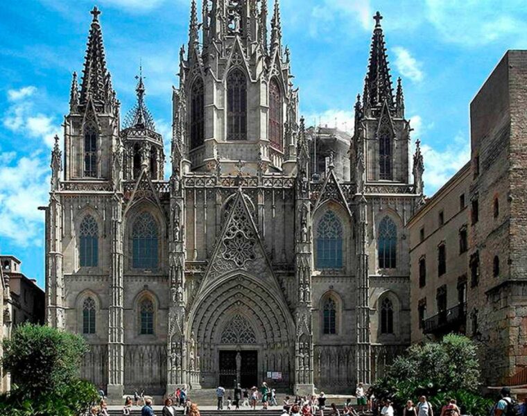 Conoce 3 iglesias en Barcelona cargadas de arte y arquitectura
