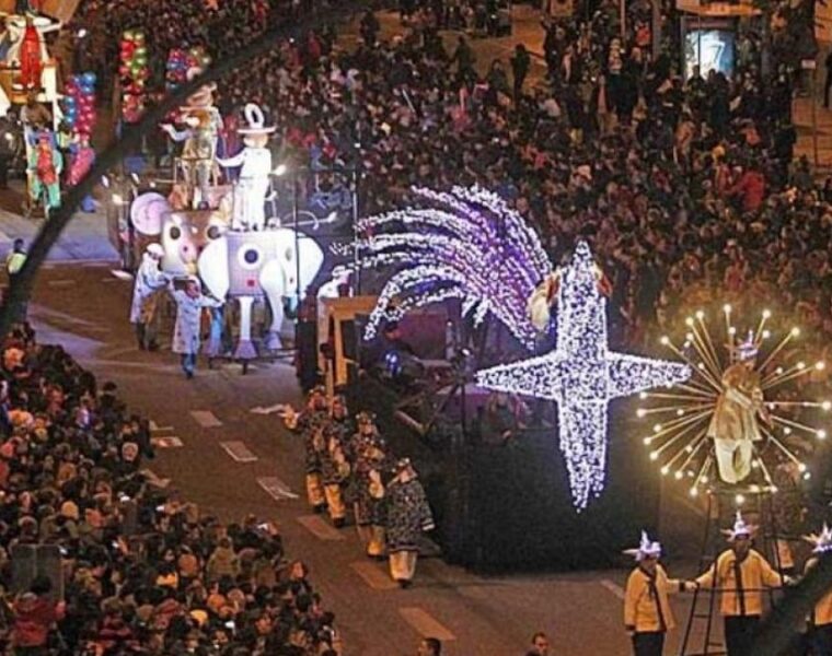 Llegó la cabalgata de Reyes con frío y bajas temperaturas