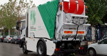 Camiones eléctricos y nueva maquinaria para recoger basura