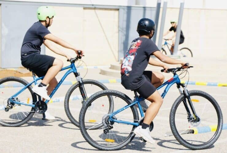 Barcelona acerca el ciclismo a las escuelas