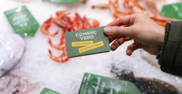 Barcelona impulsan una nueva campaña del programa 'Comerç Verd'