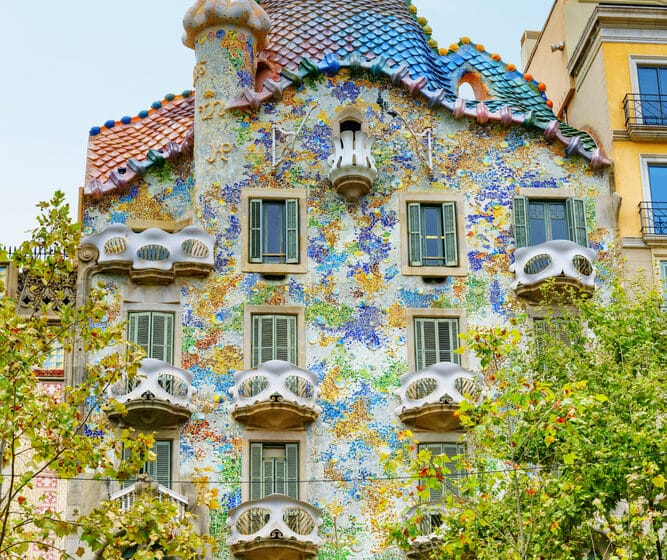 El 1 y 2 de febrero de 2025, la fachada de Casa Batlló volverá a atraer al público