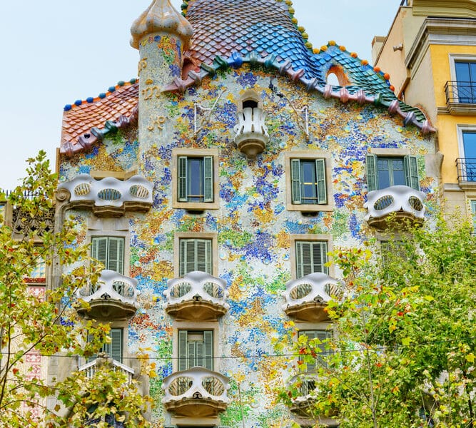 El 1 y 2 de febrero de 2025, la fachada de Casa Batlló volverá a atraer al público