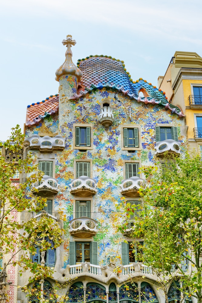 Les 1er et 2 février 2025, la façade de la Casa Batlló attirera à nouveau le public.