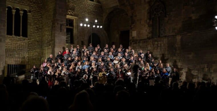 El tradicional concierto de nadales de l’Orfeó Català, enguany davant de la Catedral el día 3 de gener