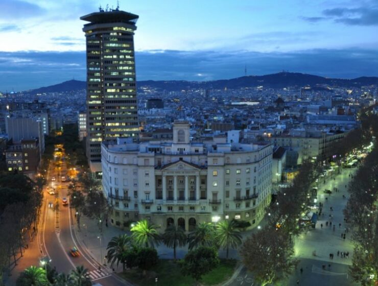 ¿Sabes cuál es la calle más larga de Barcelona y de toda España?