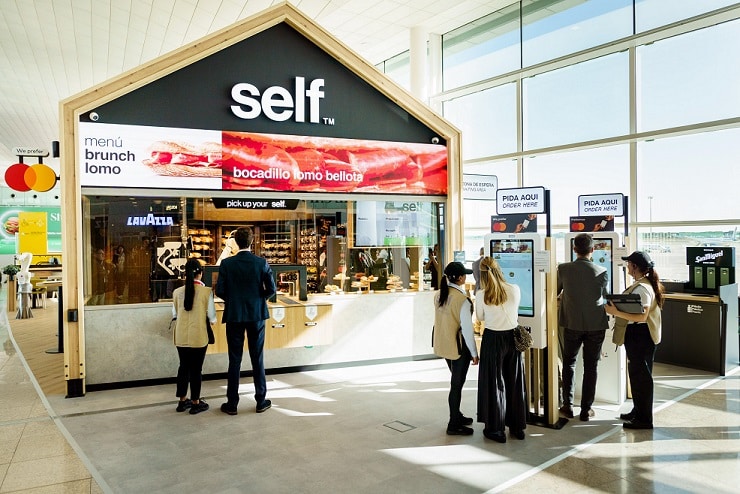 https://mabhostelero.com/2025/02/self-restaurante-robotizado-aeropuerto/