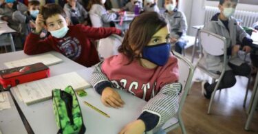 Los niños en Cataluña regresarán al cole sin cubrebocas