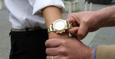 Policía catalana crea unidad especializada contra robo de relojes de lujo