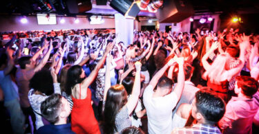 Haz una ruta fiestera por los 7 mejores clubs de Barcelona