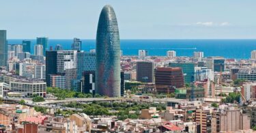 Madrid: puesto 12 como mejor destino para una escapada. Barcelona puesto 39
