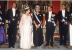 Solo una vez la reina Isabel II visitó a España