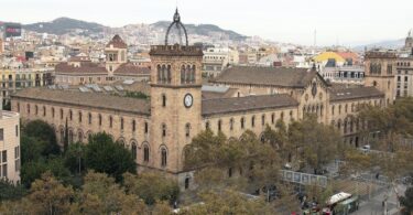 Aniversario 150 de Universitat de Barcelona: restaurada e histórica