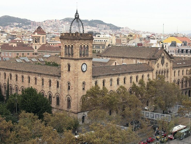 Aniversario 150 de Universitat de Barcelona: restaurada e histórica