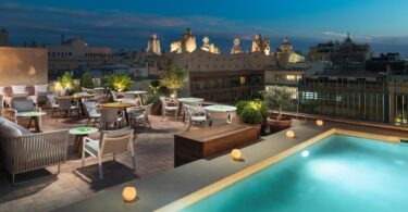 Con un 87% de ocupación cierran el verano los hoteles de Barcelona