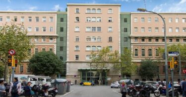 Hospital Clínic de Barcelona: único paciente del mundo se cura de sida sin medicación