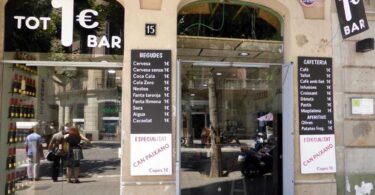 Tot 1 € Bar: el bar donde todo cuesta un euro