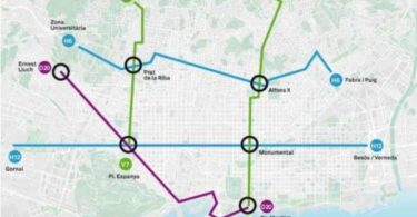 H, D, V: letras que identifican las líneas de autobuses en Barcelona