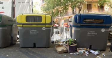 Multan a 500 comercios en Barcelona por mala gestión de residuos