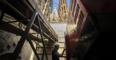 Ampliación de las profundidades de La Sagrada Familia: museo y sala polivalente