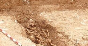 Cinco nuevas tumbas romanas y otros cadáveres de la época hallados en Can Batlló