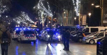 Guardia Urbana y Mossos refuerzan vigilancia en las calles esta Navidad