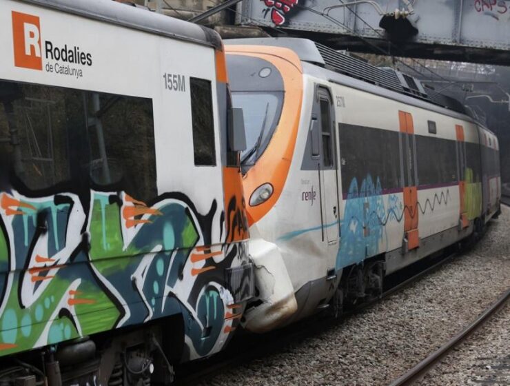 Al menos 155 heridos leves dejó el choque de los trenes de Rodalies ayer