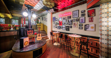 Tracatrá: el restaurante rumbero de Barcelona