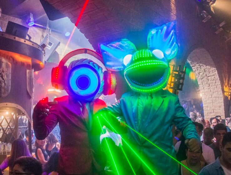 Adiós a las fiestas nocturnas en un castillo medieval: cierra la discoteca Merlin del Poblenou