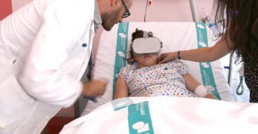 En el Parc Taulí aceleran recuperación de pacientes de UCI con realidad virtual