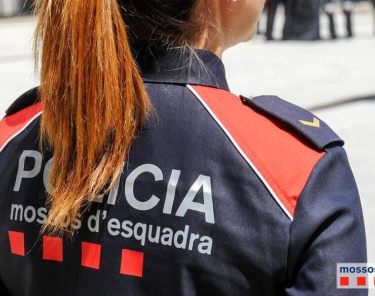 Generalitat busca feminizar Mossos, Bombers y Agents Rurals