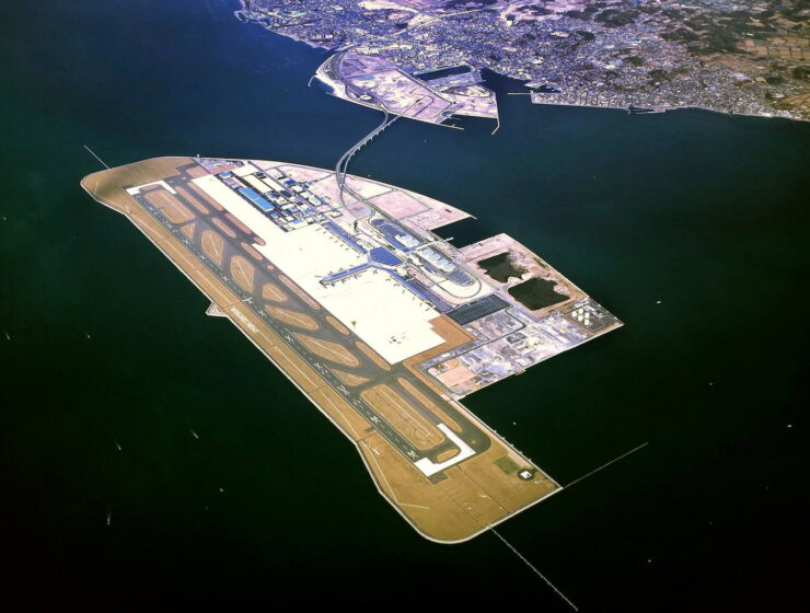 Propuesta de ampliar El Prat con una cuarta pista sobre el mar