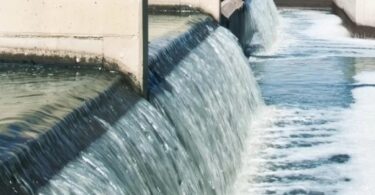 El 20% del agua potable del AMB es regenerada