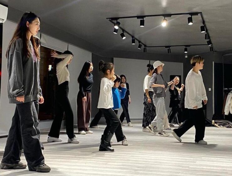 In Dance Studio: academia para aprender las coreografías virales de TikTok