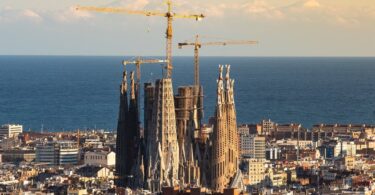 Aún sin terminar obras, suben los ingresos de La Sagrada Familia en 2022