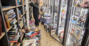 En Gràcia abre ECC, la macrotienda del cómic