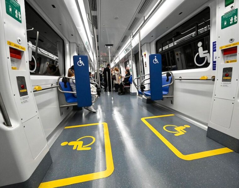 50 nuevos trenes mejoran la accesibilidad para discapacitados en BCN