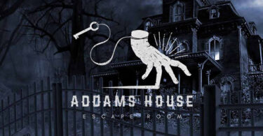 La familia Addams y la serie “Wednesday”, inspiran el escape room”Addams House”