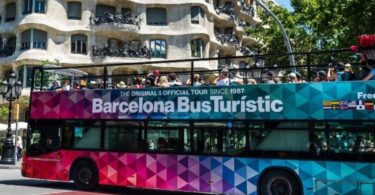 Digitalizarán movimientos de autocares turísticos en Barcelona