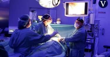 Hospital Sant Pau pionero en Europa en extracción de nódulo pulmonar  