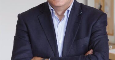 Falleció ex director de la barcelonesa Mango, líder de la moda