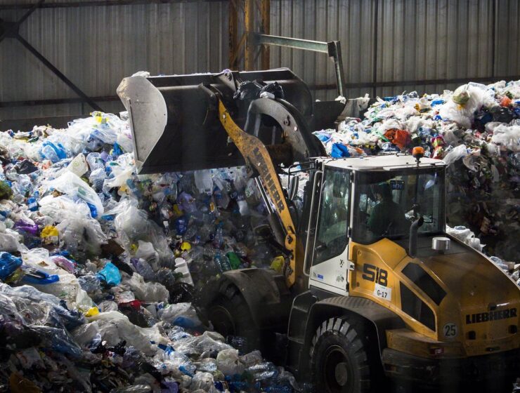 Cataluña recicla menos del  50% de sus residuos incumpliendo norma de la UE