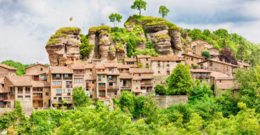 El encantador pueblo de Rupit en Cataluña, declarado el mejor pueblo del mundo