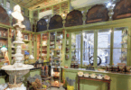 Herboristería del Rei, la tienda de 200 años, reabrió sus puertas en Barcelona