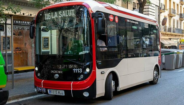 Comenzaron las pruebas del primer minibús eléctrico de TMB