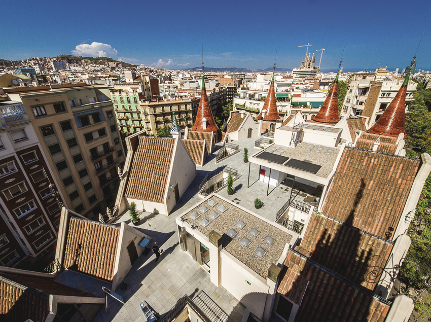 La Casa de les Punxes - l'un des bâtiments modernistes les plus caractéristiques de Barcelone.