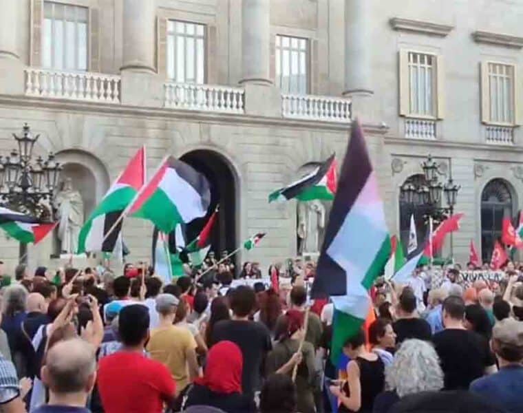 Mensajes de despedida desde Gaza a Barcelona en medio del conflicto