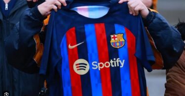 El FC Barcelona afronta problemas de stock de camisetas azulgrana