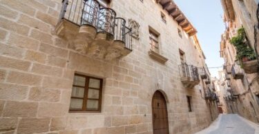 Descubre Calaceite: el encantador pueblo a dos horas de Barcelona